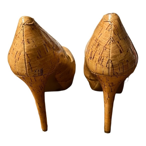 Gianni Bini Leather Heels Size 7M - Picture 4 of 9